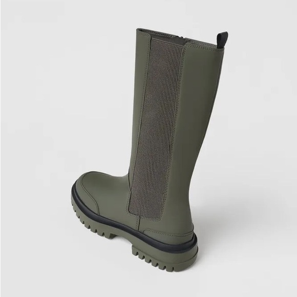 LUG SOLE RUBBERIZED BOOTS ZARA - Picture 4 of 9